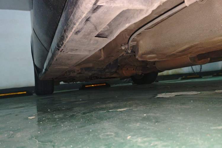 Used Mazda 8 2011 2.3L Ultimate Edition Chassis Rear Left
