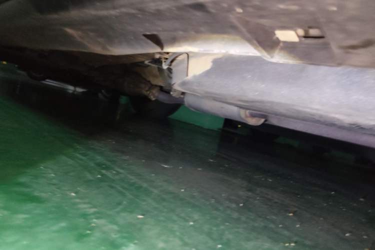 Used Mazda 8 2011 2.3L Elite Edition Chassis Rear Left