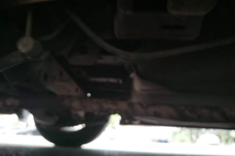 Used Mazda 8 2011 2.3L Deluxe Edition Chassis Rear Right