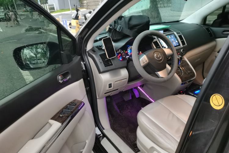 Used Mazda 8 2011 2.3L Deluxe Edition Driver Seat