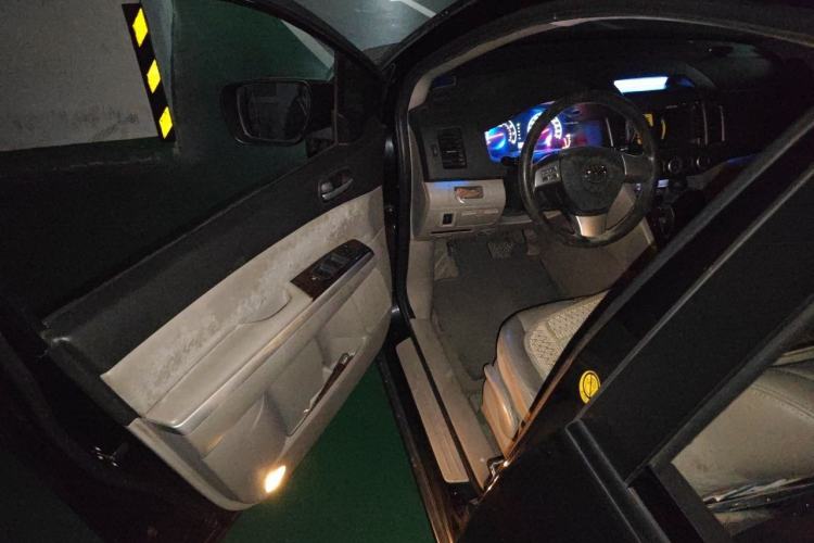 Used Mazda 8 2011 2.3L Elite Edition Driver Seat
