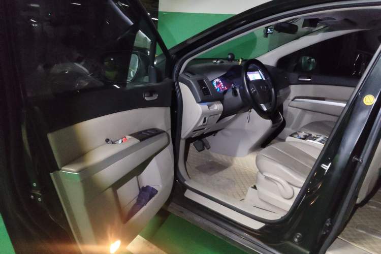 Used Mazda 8 2011 2.3L Elite Edition Driver Seat
