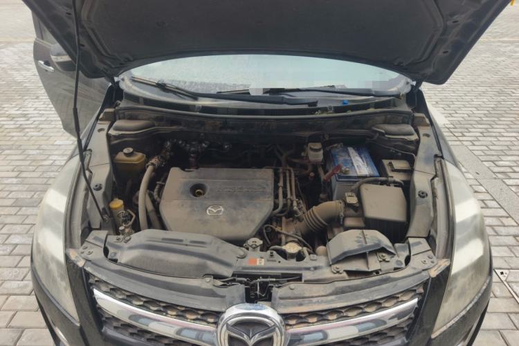 Used Mazda 8 2011 2.3L Deluxe Edition Engine Bay