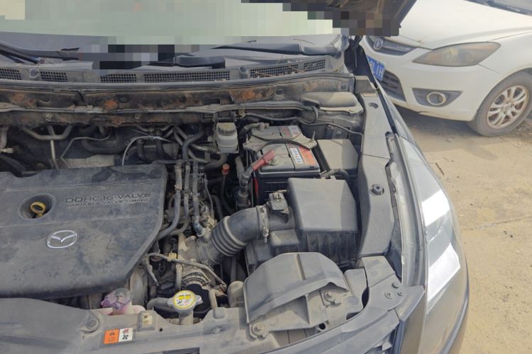 Used Mazda 8 2011 2.3L Deluxe Edition Engine Bay Left