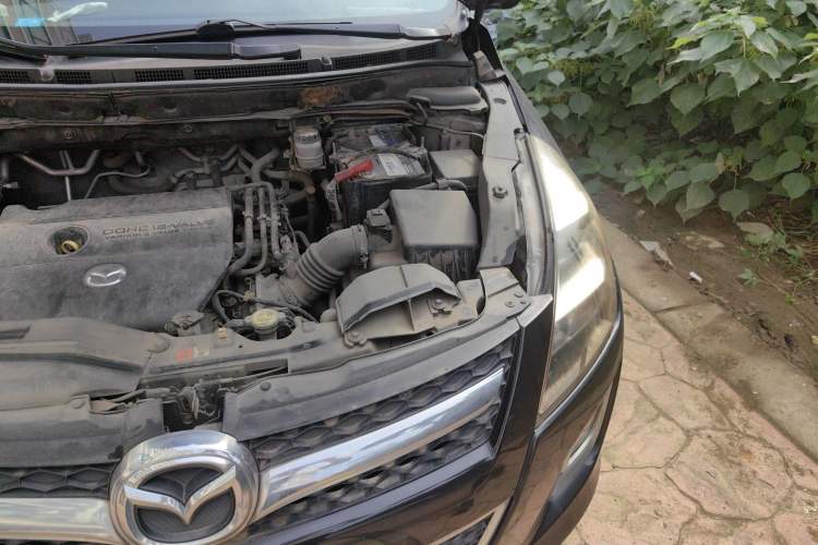 Used Mazda 8 2011 2.3L Ultimate Edition Engine Bay Left