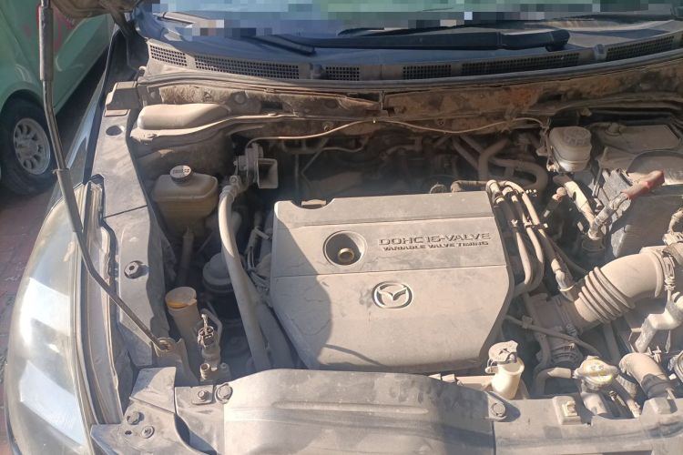 Used Mazda 8 2011 2.3L Deluxe Edition Engine Bay Right