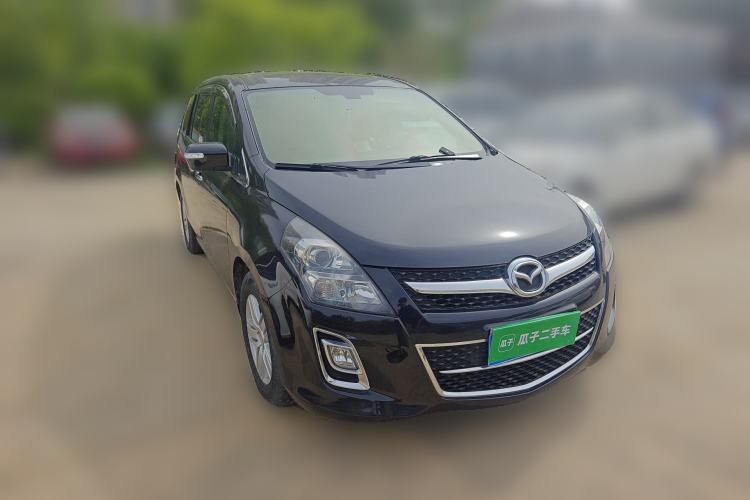 Used Mazda 8 2011 2.3L Deluxe Edition Front Right 45 Deg
