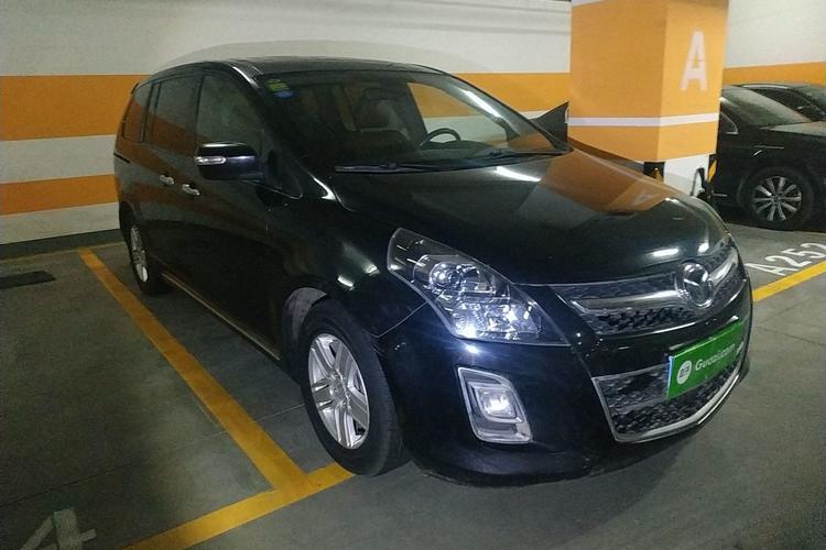 Used Mazda 8 2011 2.3L Ultimate Edition Front Right 45 Deg
