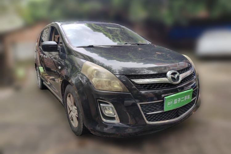 Used Mazda 8 2011 2.3L Deluxe Edition Front Right 45 Deg