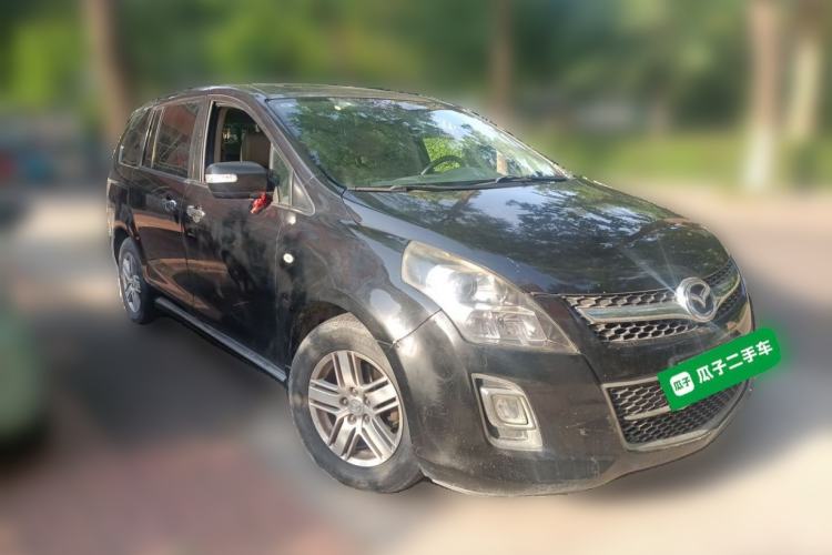 Used Mazda 8 2011 2.3L Deluxe Edition Front Right 45 Deg