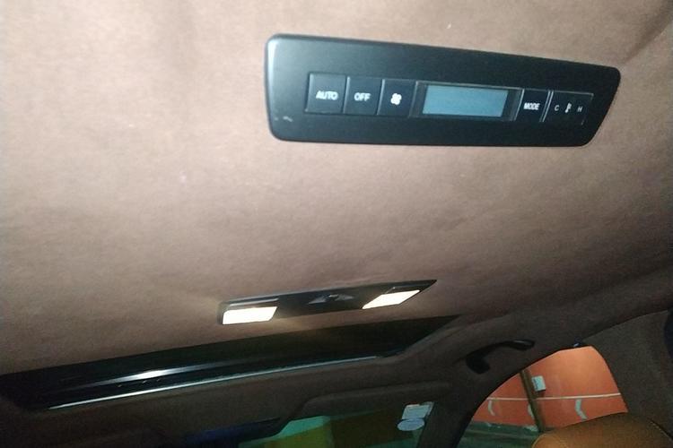Used Mazda 8 2011 2.3L Ultimate Edition Headliner