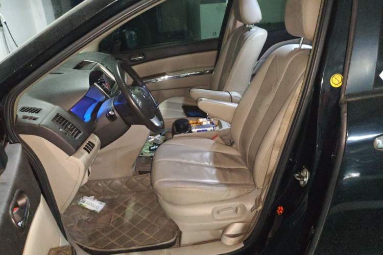 Used Mazda 8 2011 2.3L Ultimate Edition Left Front Seat