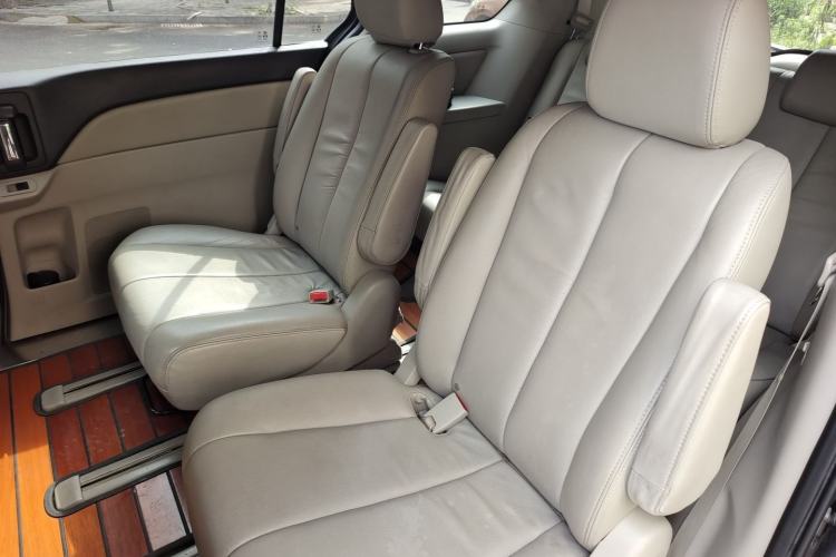 Used Mazda 8 2011 2.3L Deluxe Edition Left Rear Seat