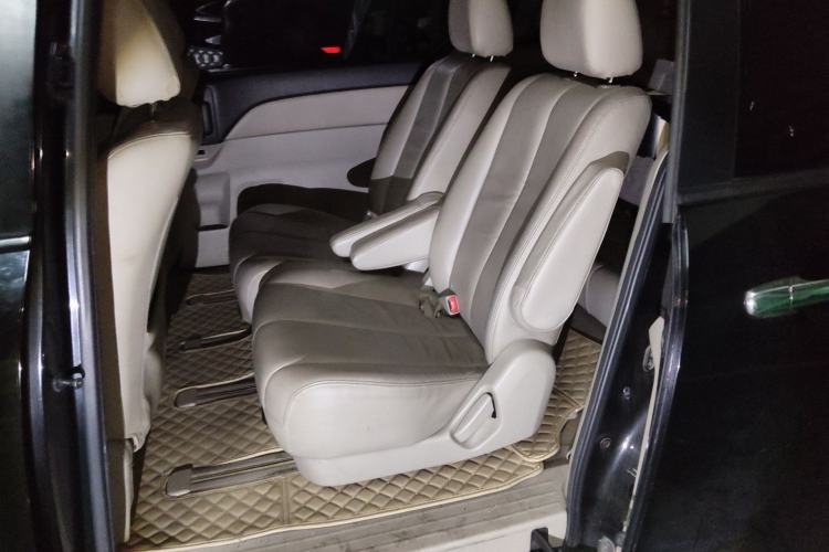 Used Mazda 8 2011 2.3L Elite Edition Left Rear Seat