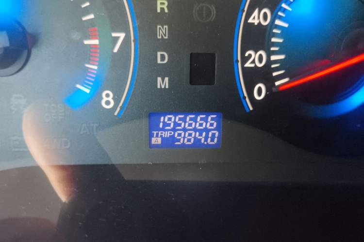 Used Mazda 8 2011 2.3L Ultimate Edition Odometer Close Up