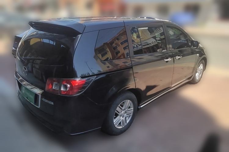 Used Mazda 8 2011 2.3L Deluxe Edition Rear Right 45 Deg