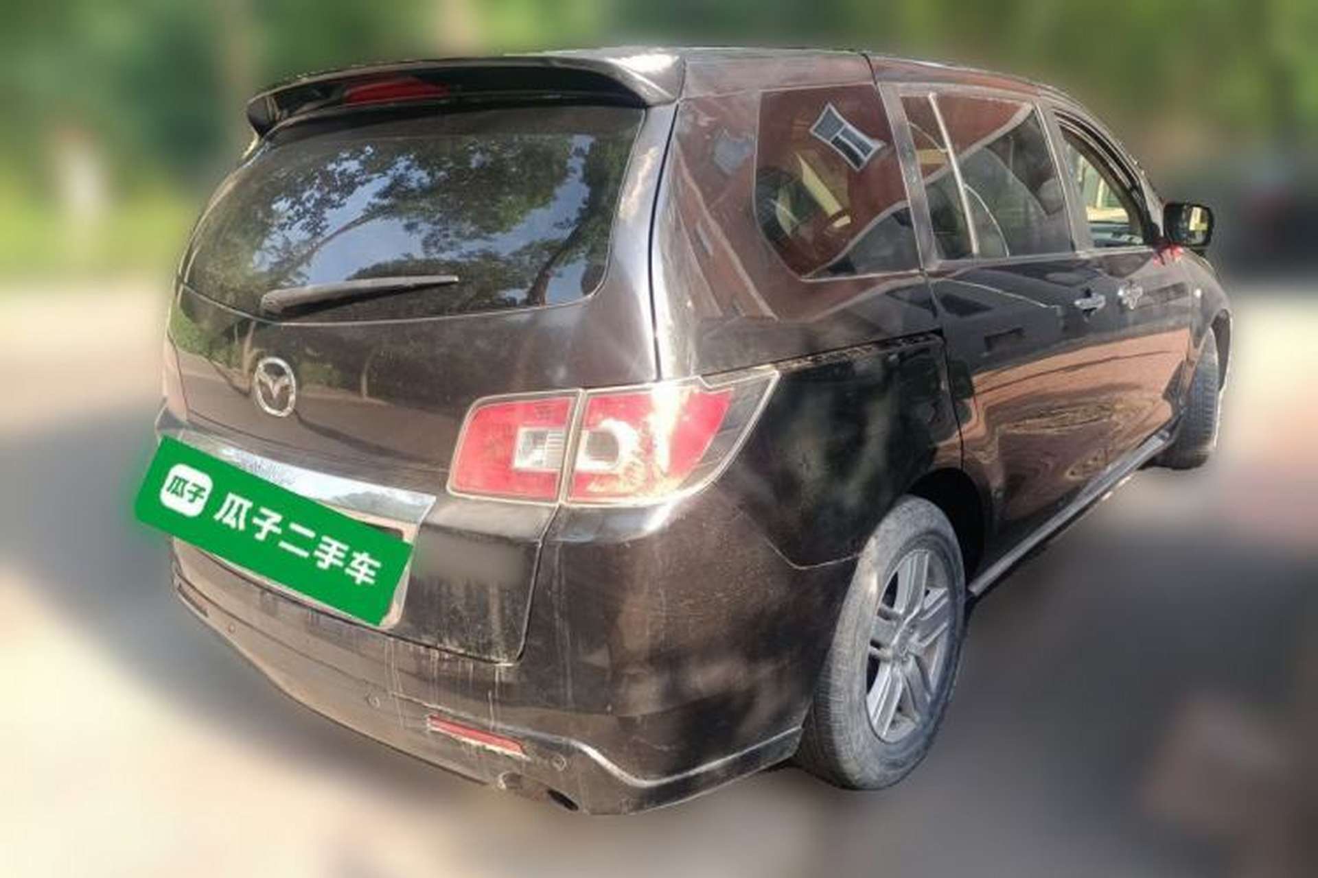 Used Mazda 8 2011 2.3L Deluxe Edition Rear Right 45 Deg