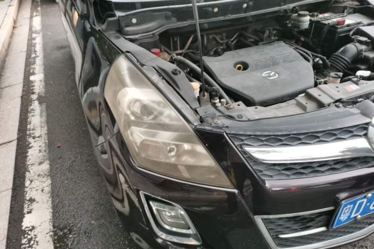 Used Mazda 8 2011 2.3L Deluxe Edition Right Front Headlight
