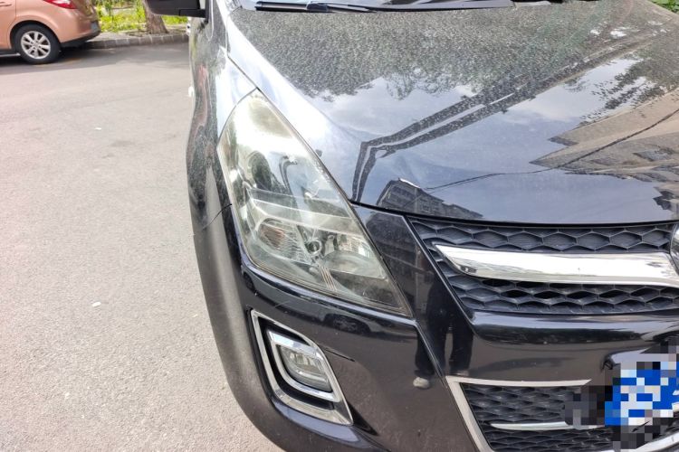 Used Mazda 8 2011 2.3L Deluxe Edition Right Front Headlight