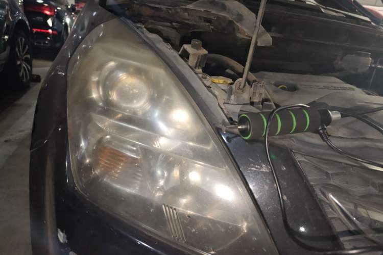 Used Mazda 8 2011 2.3L Deluxe Edition Right Front Headlight
