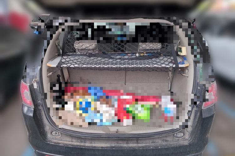 Used Mazda 8 2011 2.3L Deluxe Edition Trunk
