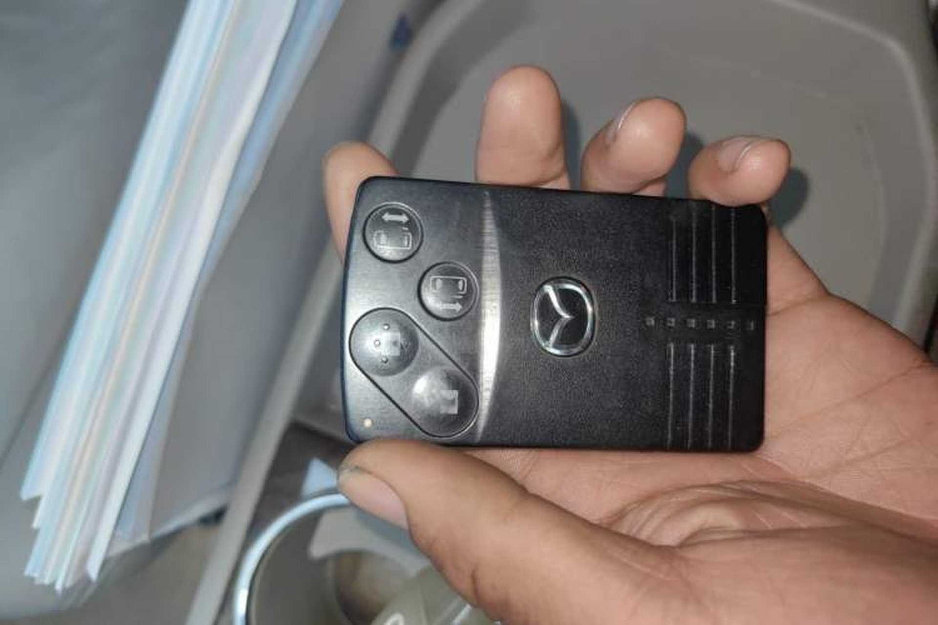 Used Mazda 8 2011 2.3L Ultimate Edition Vehicle Key