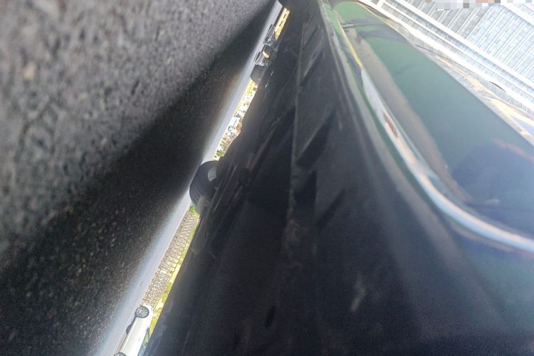 Used Mazda 8 2011 2.3L Deluxe Edition Chassis Front Right