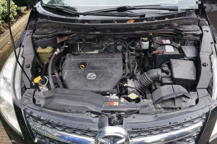 Used Mazda 8 2011 2.3L Elite Edition Engine Bay