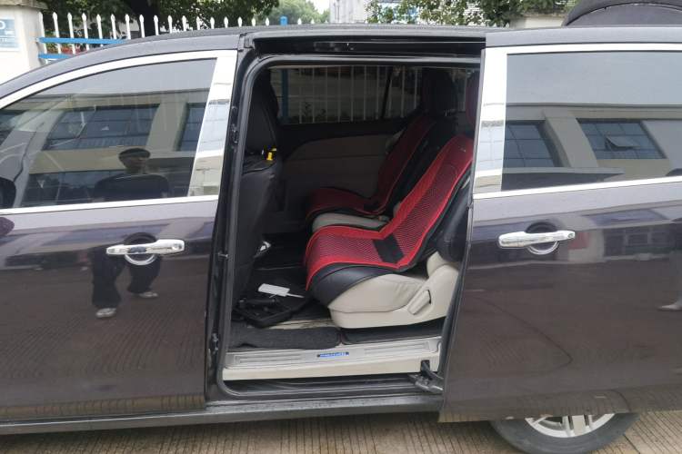 Used Mazda 8 2011 2.3L Elite Edition Left Rear Seat
