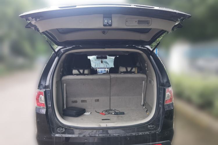 Used Mazda 8 2011 2.3L Elite Edition Trunk