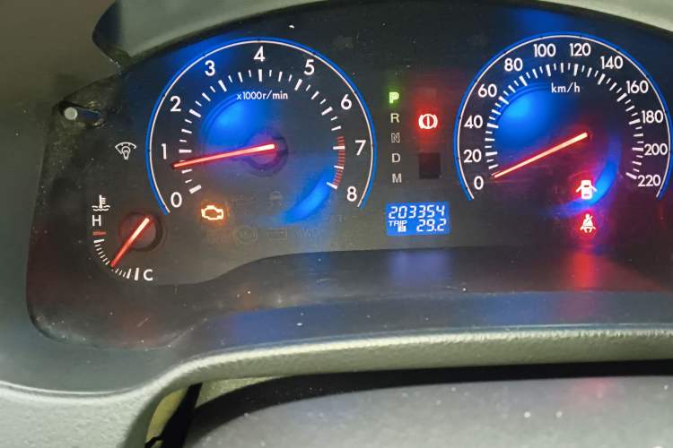 Used Mazda 8 2011 2.3L Deluxe Edition Odometer Close Up