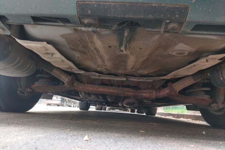 Used Mazda 8 2011 2.3L Ultimate Edition Chassis Rear