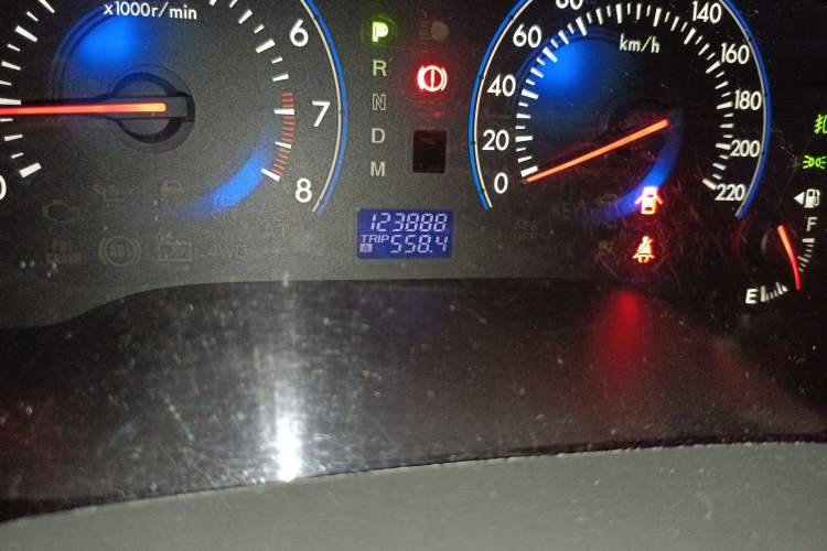 Used Mazda 8 2011 2.3L Ultimate Edition Odometer Close Up