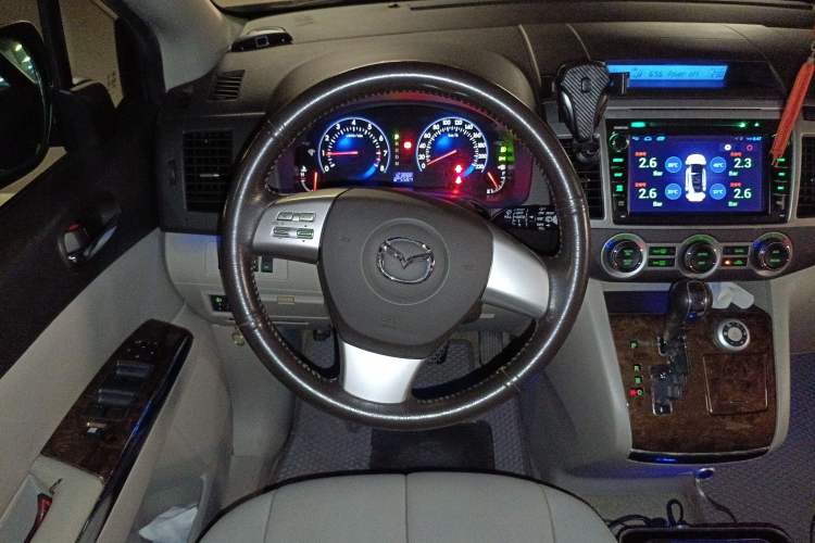 Used Mazda 8 2011 2.3L Ultimate Edition Steering Wheel