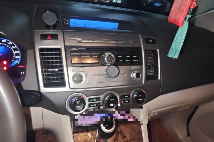 Used Mazda 8 2011 2.3L Ultimate Edition Audio And AC Panel