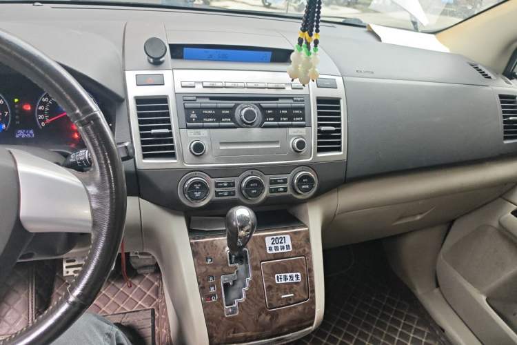 Used Mazda 8 2011 2.3L Deluxe Edition Audio And AC Panel
