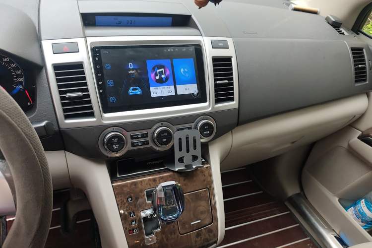 Used Mazda 8 2011 2.3L Deluxe Edition Audio And AC Panel