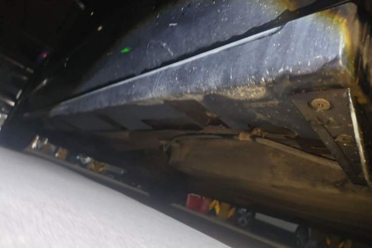 Used Mazda 8 2011 2.3L Ultimate Edition Chassis Rear Left