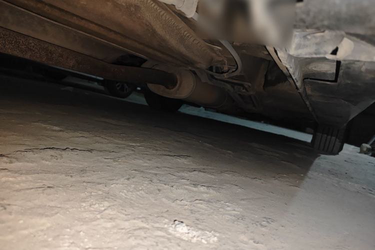 Used Mazda 8 2011 2.3L Deluxe Edition Chassis Rear Right