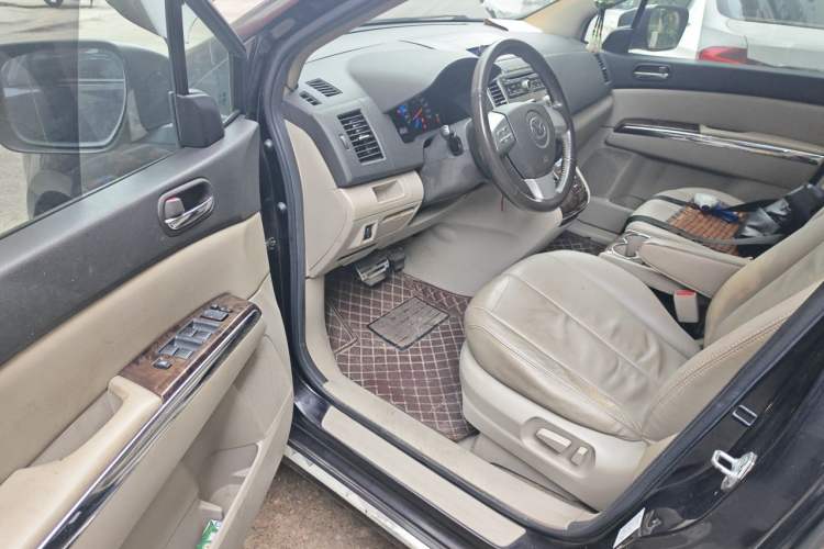 Used Mazda 8 2011 2.3L Deluxe Edition Driver Seat