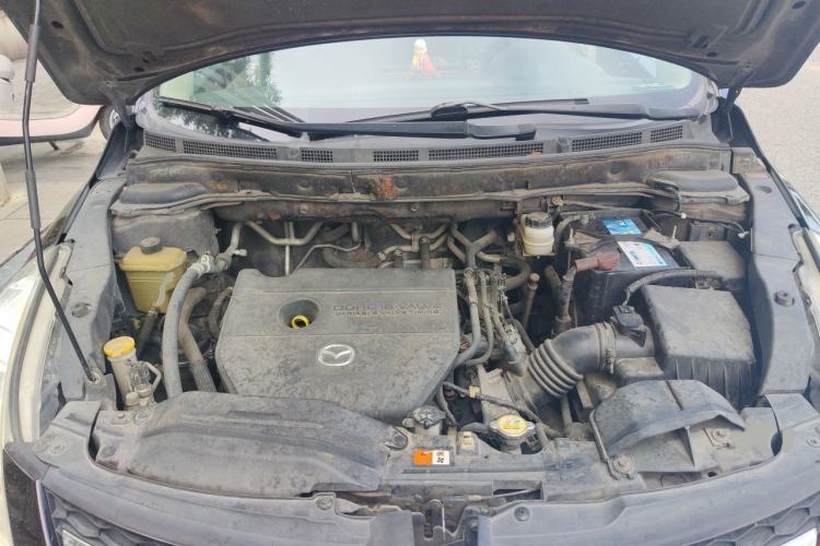 Used Mazda 8 2011 2.3L Elite Edition Engine Bay