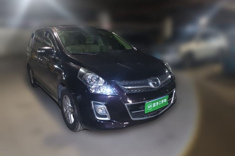 Used Mazda 8 2011 2.3L Ultimate Edition Front Right 45 Deg