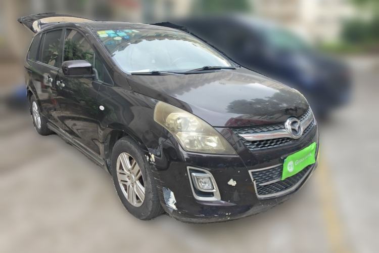 Used Mazda 8 2011 2.3L Deluxe Edition Front Right 45 Deg