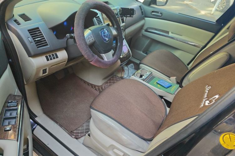 Used Mazda 8 2011 2.3L Ultimate Edition Left Front Seat