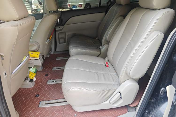 Used Mazda 8 2011 2.3L Deluxe Edition Left Rear Seat