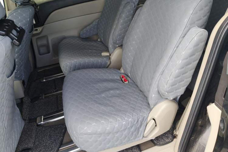 Used Mazda 8 2011 2.3L Elite Edition Left Rear Seat