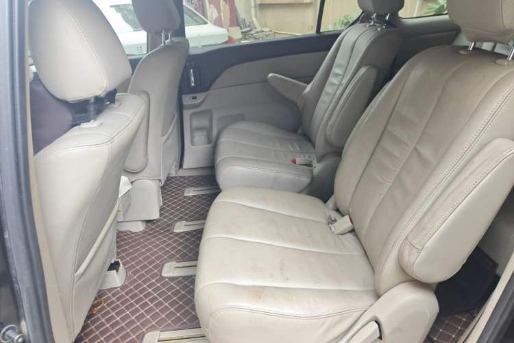 Used Mazda 8 2011 2.3L Deluxe Edition Left Rear Seat