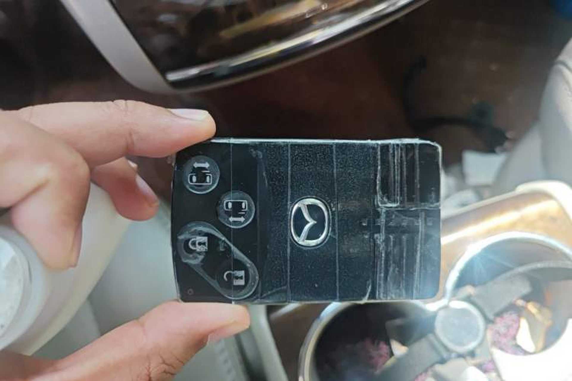 Used Mazda 8 2011 2.3L Deluxe Edition Vehicle Key