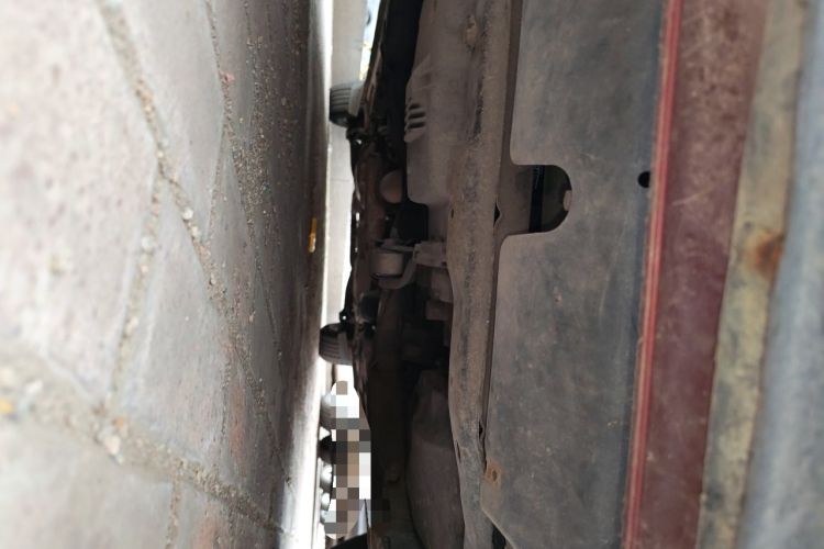 Used Mazda 8 2011 2.3L Elite Edition Chassis Front