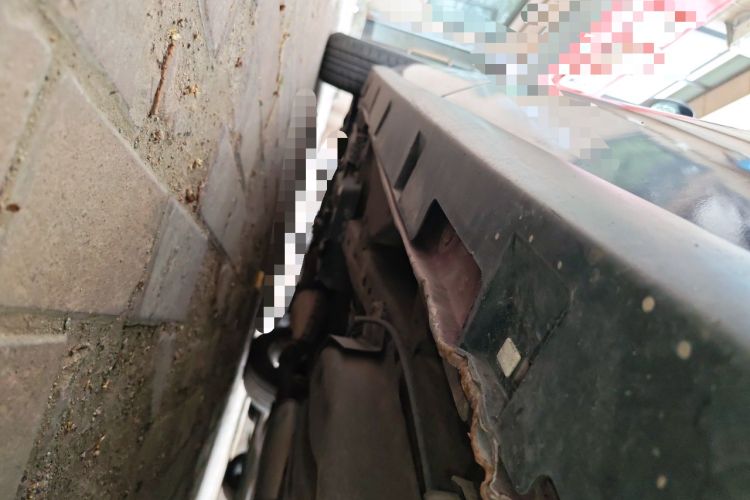 Used Mazda 8 2011 2.3L Elite Edition Chassis Rear Left